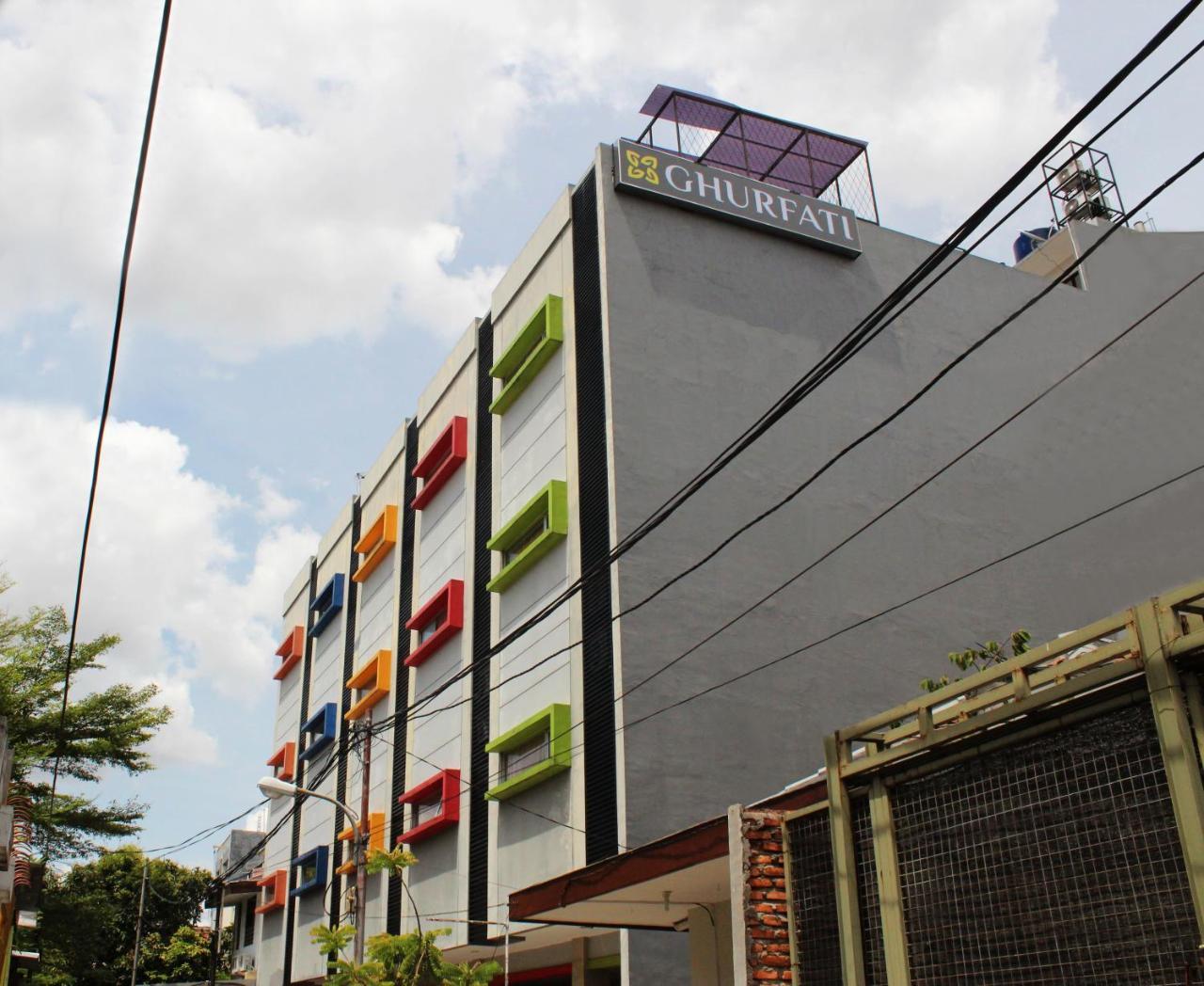 Ghurfati Hotel Mangga Besar Yakarta Exterior foto